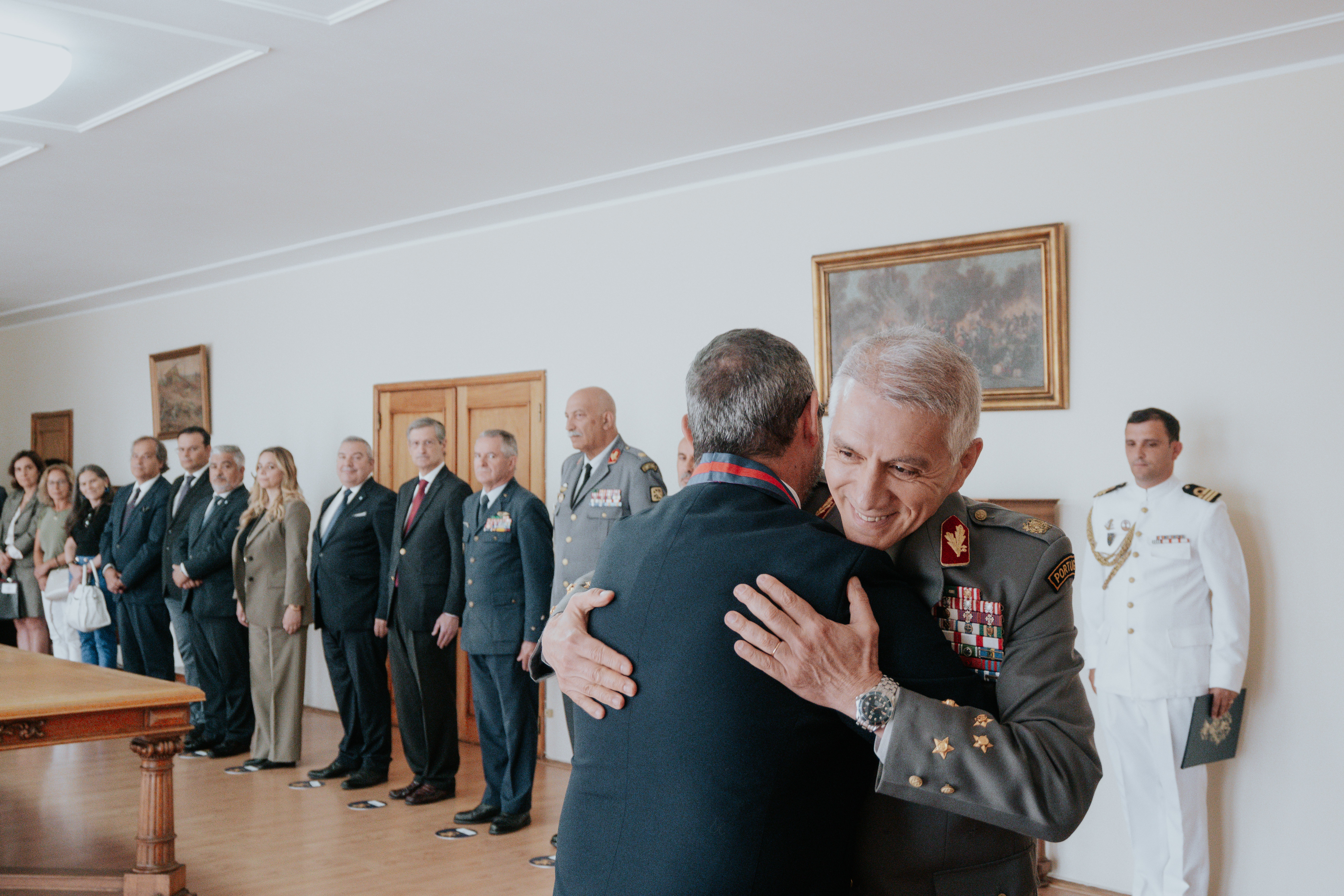 CEMGFA HOMENAGEIA EMBAIXADOR PAULO VIZEU PINHEIRO